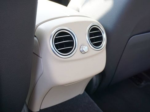 Certified 2020 Mercedes-Benz C 300 4MATIC Sedan image 25