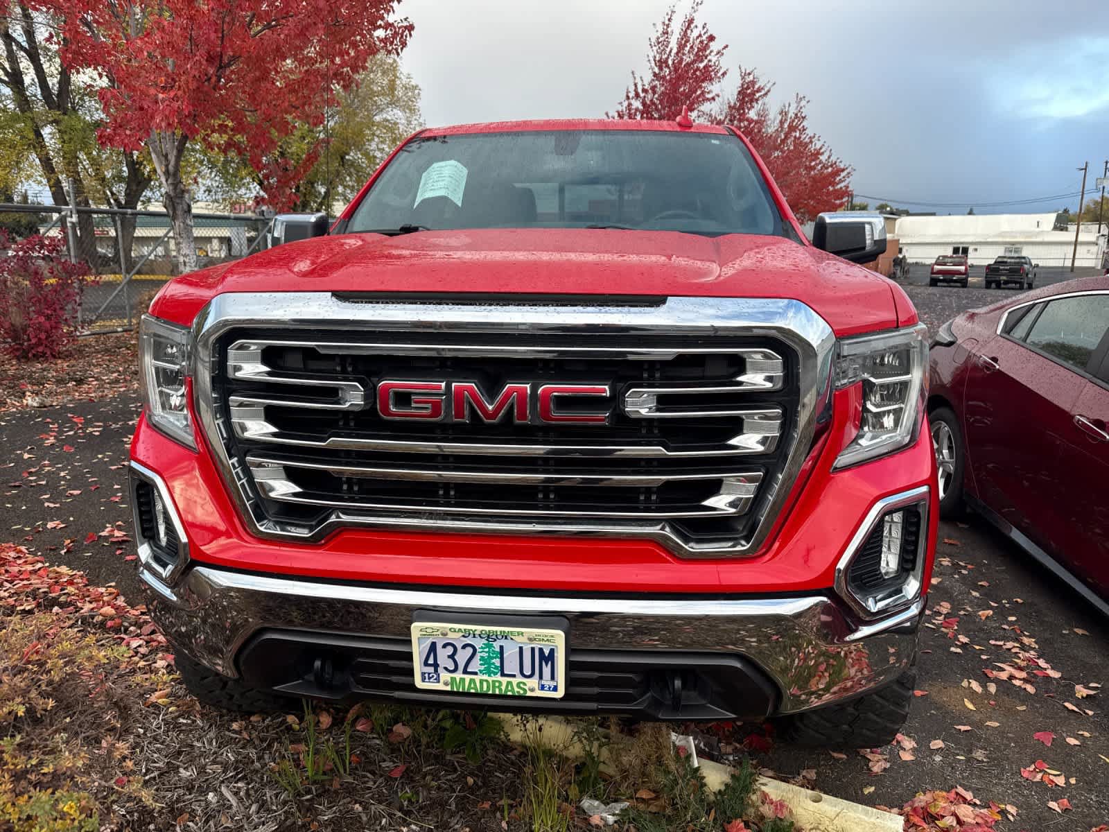 Used 2019 GMC Sierra 1500 SLT w/ SLT Premium Package AWD/4WD image 2