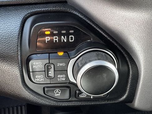 Used 2024 RAM 1500 Big Horn AWD/4WD image 21