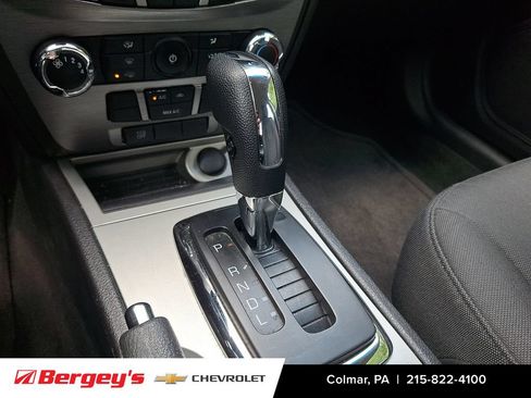 Used 2012 Ford Fusion SE FWD image 16