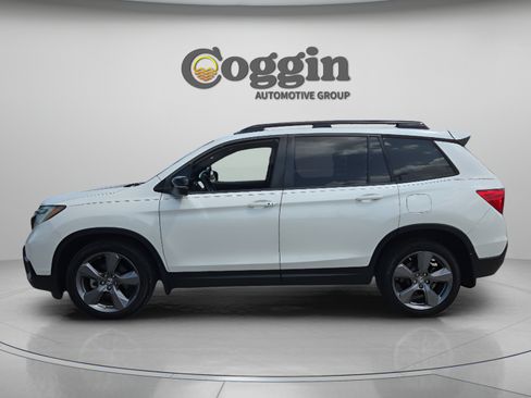 Used 2019 Honda Passport Touring image 2