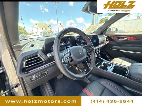 Certified 2026 Chevrolet Traverse RS AWD/4WD image 10