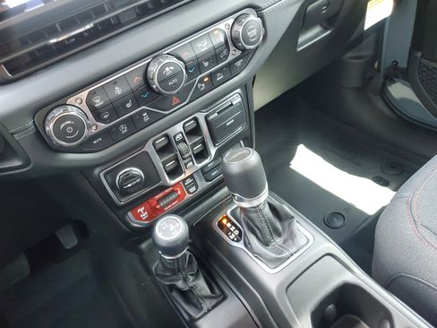 New 2026 Jeep Gladiator Rubicon image 21