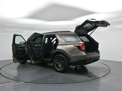 New 2026 Ford Explorer ST-Line RWD image 37