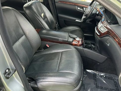 Used 2007 Mercedes-Benz S 550 S 550 4MATIC Sedan 4D w/ AMG Sport Pkg image 23