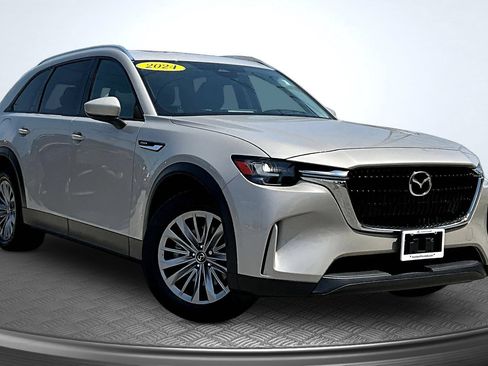 Used 2024 MAZDA CX-90 Plug-In Hybrid w/ Preferred AWD/4WD image 3