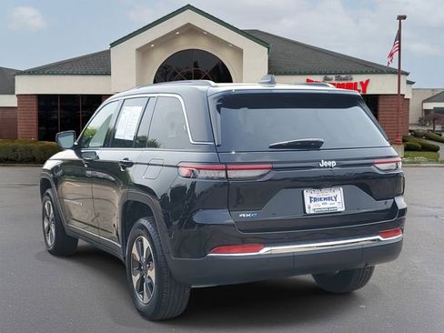 Used 2025 Jeep Grand Cherokee Limited 4xe image 3