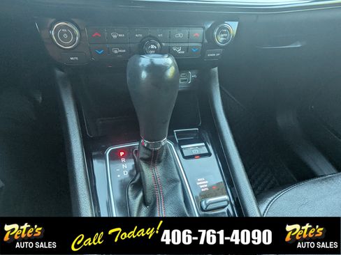 Used 2023 Jeep Compass Trailhawk image 20