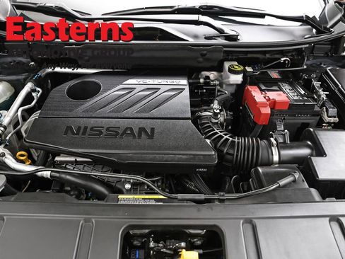 Used 2023 Nissan Rogue S AWD/4WD image 7