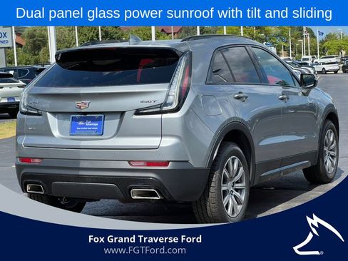 Used 2023 Cadillac XT4 Sport w/ Cold Weather Package AWD/4WD image 10