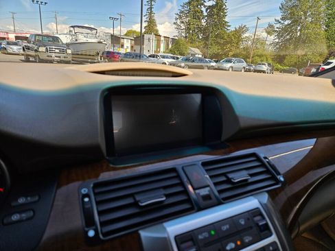 Used 2005 Acura RL AWD/4WD image 22