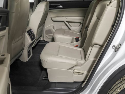 Used 2019 Volkswagen Atlas SEL image 37