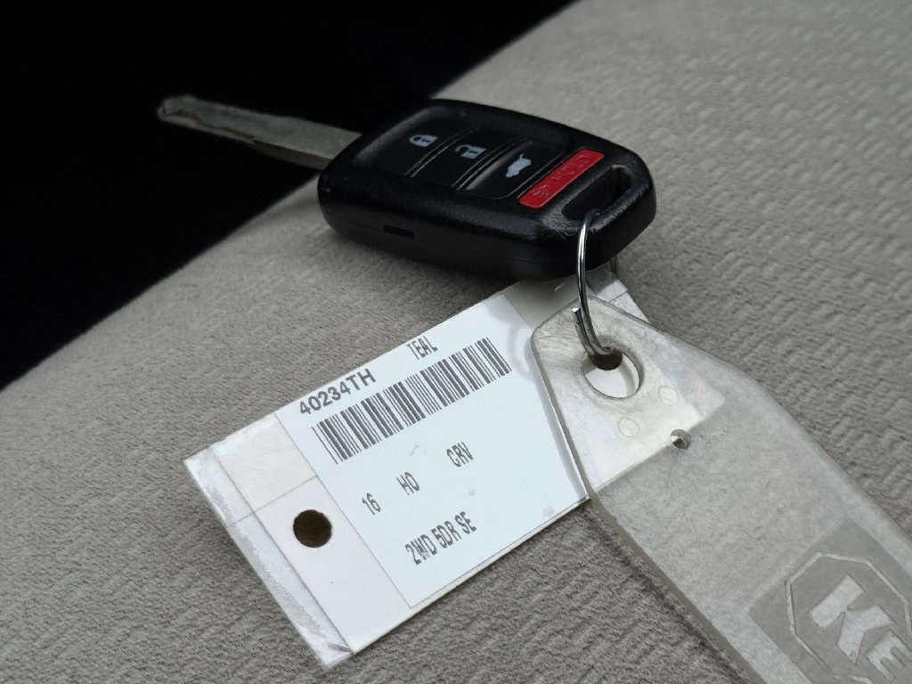 Used 2016 Honda CR-V SE image 27