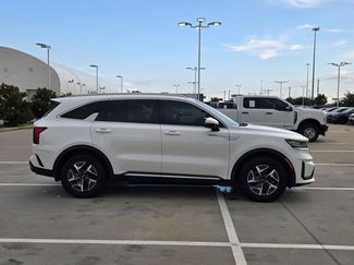 Used 2022 Kia Sorento S FWD video 4