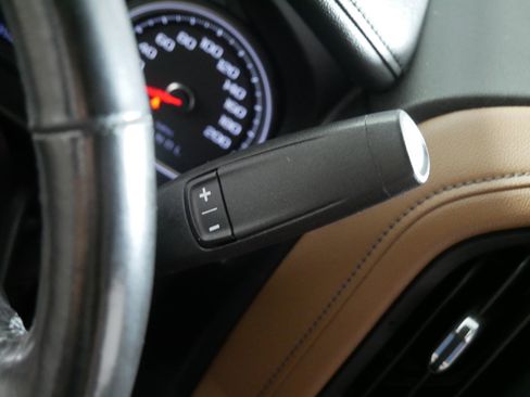 Used 2021 Chevrolet Silverado 1500 High Country w/ Technology Package image 24