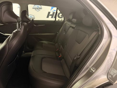 Used 2023 Kia Niro Wind image 18