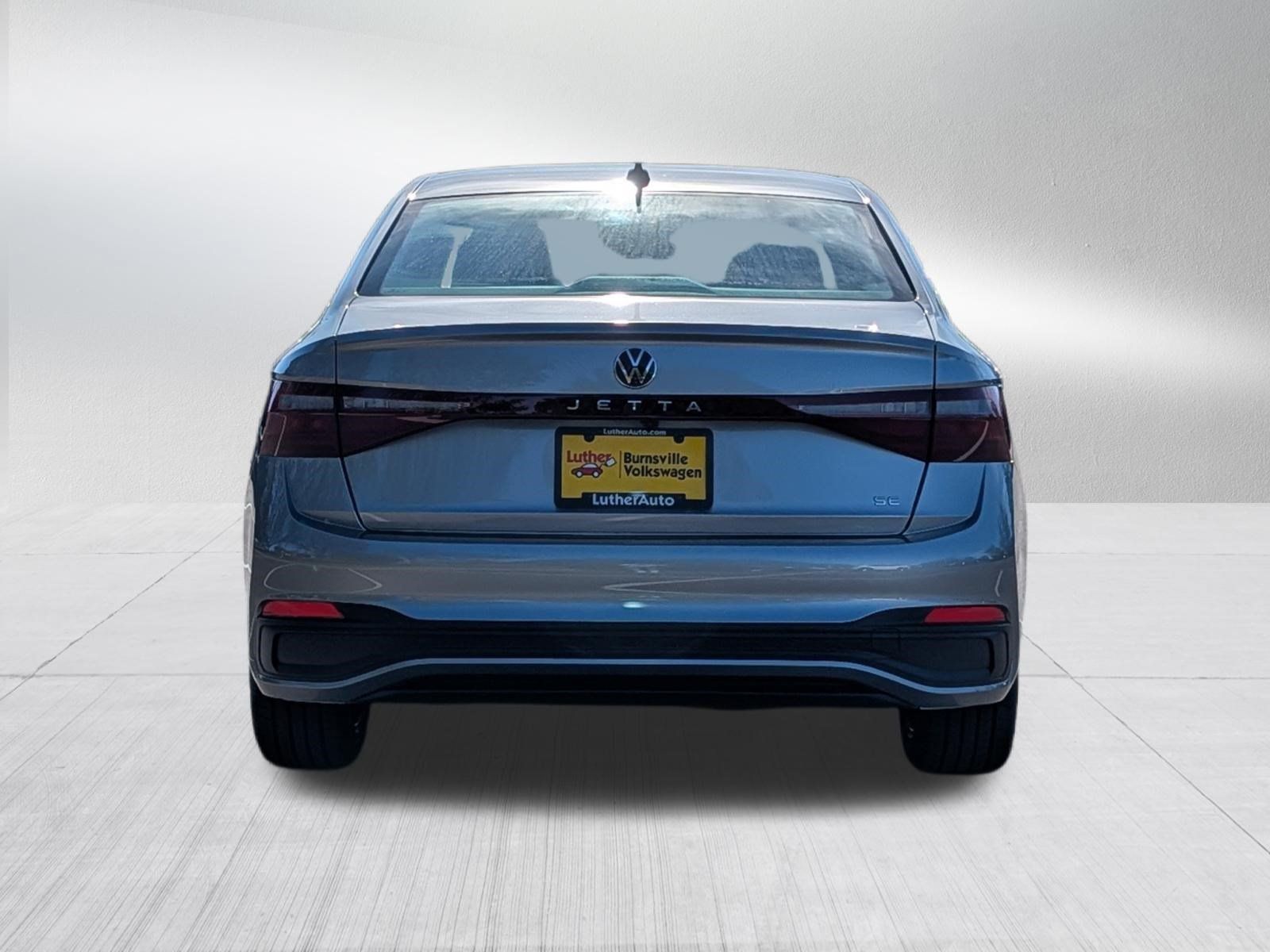 Certified 2025 Volkswagen Jetta SE FWD image 6