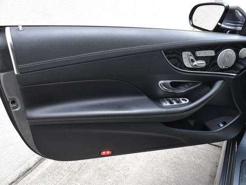 Used 2018 Mercedes-Benz E 400 4MATIC Coupe image 36