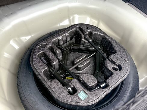 Used 2023 Hyundai Sonata SEL w/ Cargo Package image 14