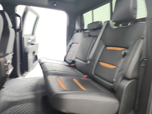 Used 2024 GMC Sierra 2500 AT4 w/ AT4 Premium Plus Package AWD/4WD image 43
