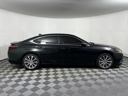 Used 2021 Lexus ES 350 w/ Premium Package image 4