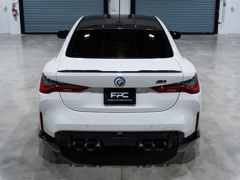 Used 2022 BMW M4 xDrive Competition w/ Executive Package AWD/4WD image 5
