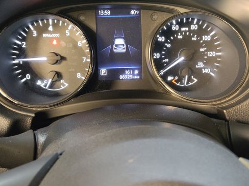 Used 2019 Nissan Rogue Sport S w/ Appearance Package image 23