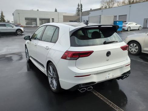 Used 2024 Volkswagen Golf R image 3
