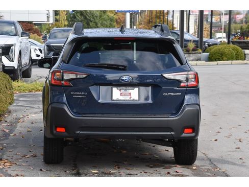 Certified 2025 Subaru Outback Premium w/ Popular Package #1A image 5