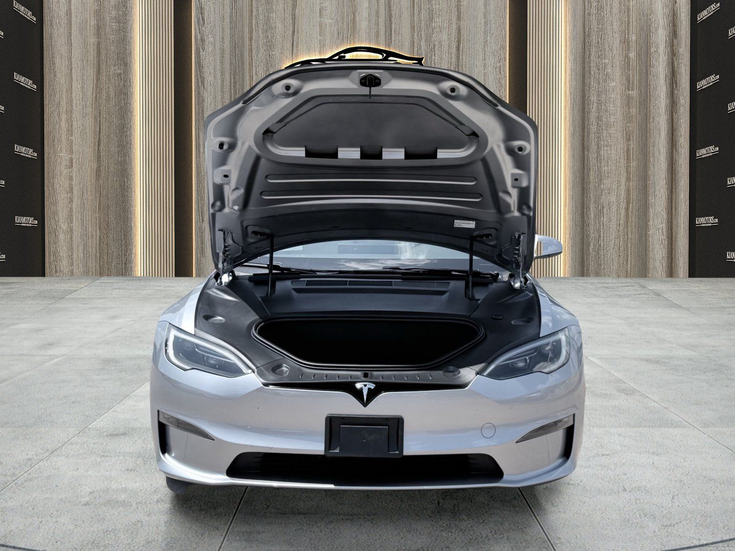 Used 2025 Tesla Model S AWD/4WD image 18