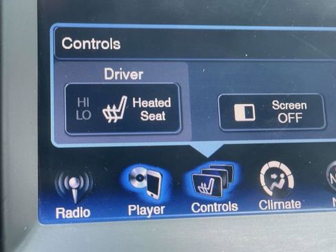 Used 2014 Chrysler 300 AWD w/ Driver Convenience Group image 26