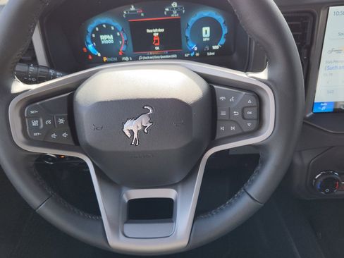 New 2025 Ford Bronco Big Bend w/ Black Diamond Package image 25