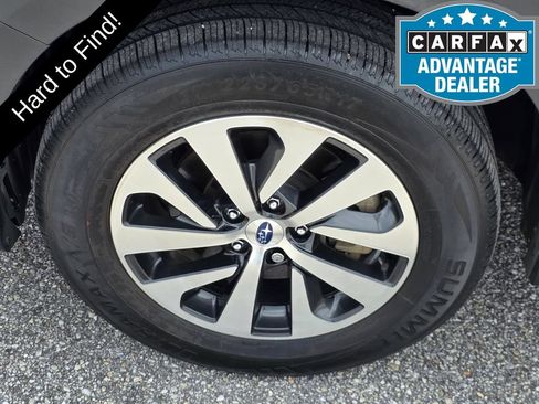 Used 2023 Subaru Outback Premium AWD/4WD image 30