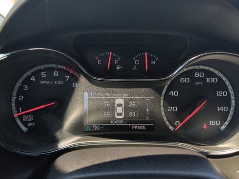 Used 2018 Chevrolet Cruze LT w/ Sun And Sound Package image 23