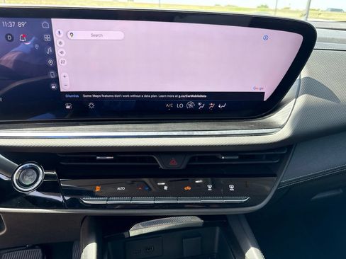 Used 2024 Buick Envision Preferred AWD/4WD image 25