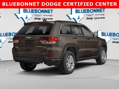 Used 2020 Jeep Grand Cherokee Laredo RWD image 2