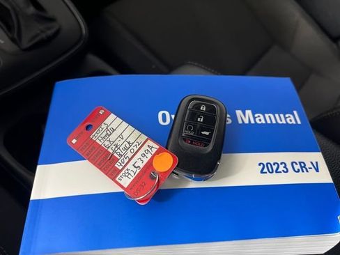 Used 2023 Honda CR-V EX image 15