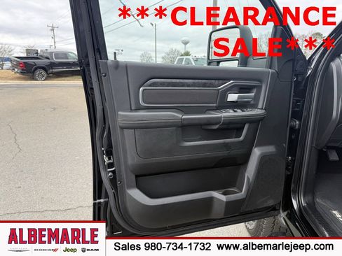 Used 2024 RAM 2500 Big Horn w/ Night Edition image 13