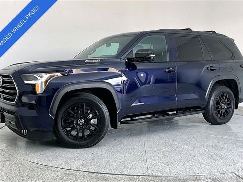 Used 2025 Toyota Sequoia Limited w/ Nightshade Package image 15