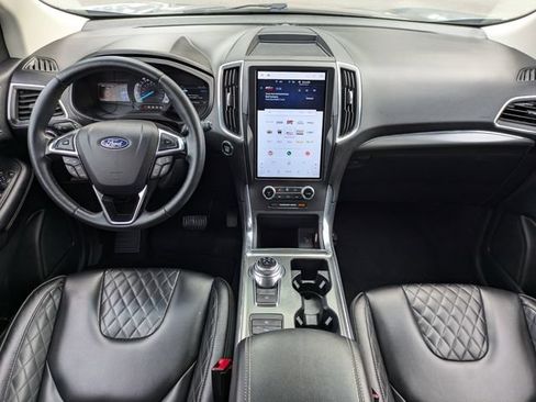 Used 2024 Ford Edge Titanium AWD/4WD image 19