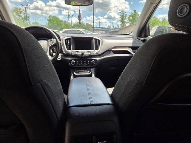 Used 2019 GMC Terrain SLE FWD image 39