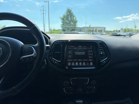 Used 2021 Jeep Compass Limited AWD/4WD image 31