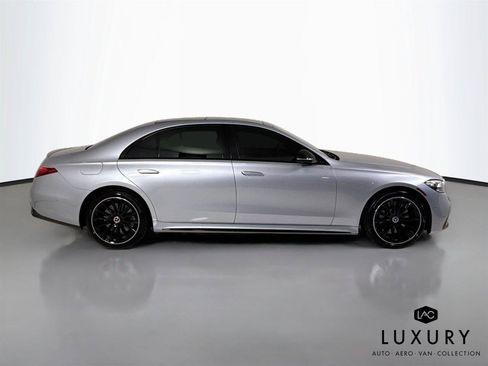 Used 2023 Mercedes-Benz S 500 4MATIC w/ AMG Line image 5