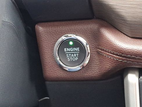 Certified 2024 Ford Expedition Limited image 25