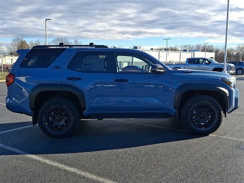 New 2025 Toyota 4Runner TRD Off-Road Premium image 4
