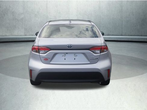 Used 2024 Toyota Corolla LE FWD image 14