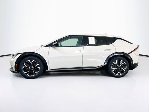 Used 2023 Kia EV6 Wind w/ Wind Technology Package AWD/4WD image 4
