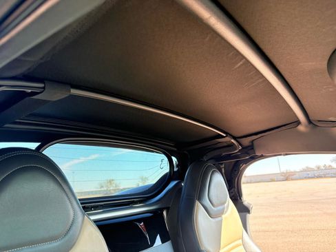 Used 2006 Pontiac Solstice Convertible w/ Premium Package image 30