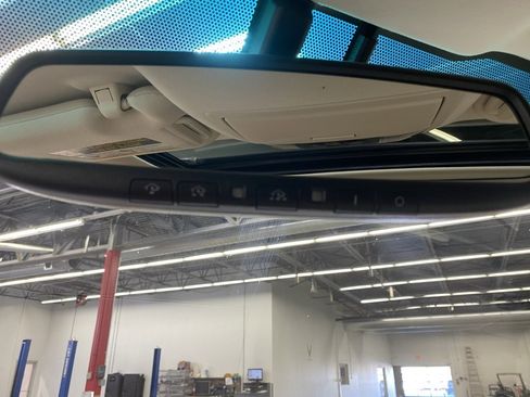 Used 2017 Lexus GX 460 460 image 34