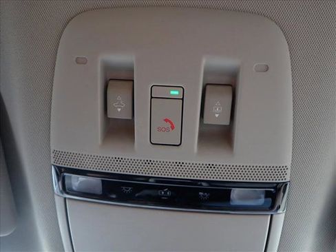 Used 2025 Nissan Murano Platinum w/ Cargo Package image 25